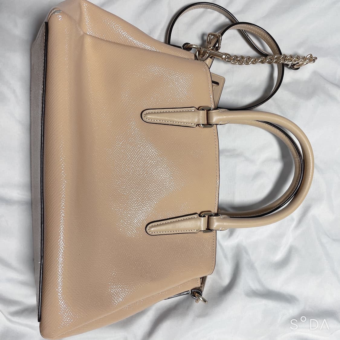 코치 베이지 크로스백 상품이미지8