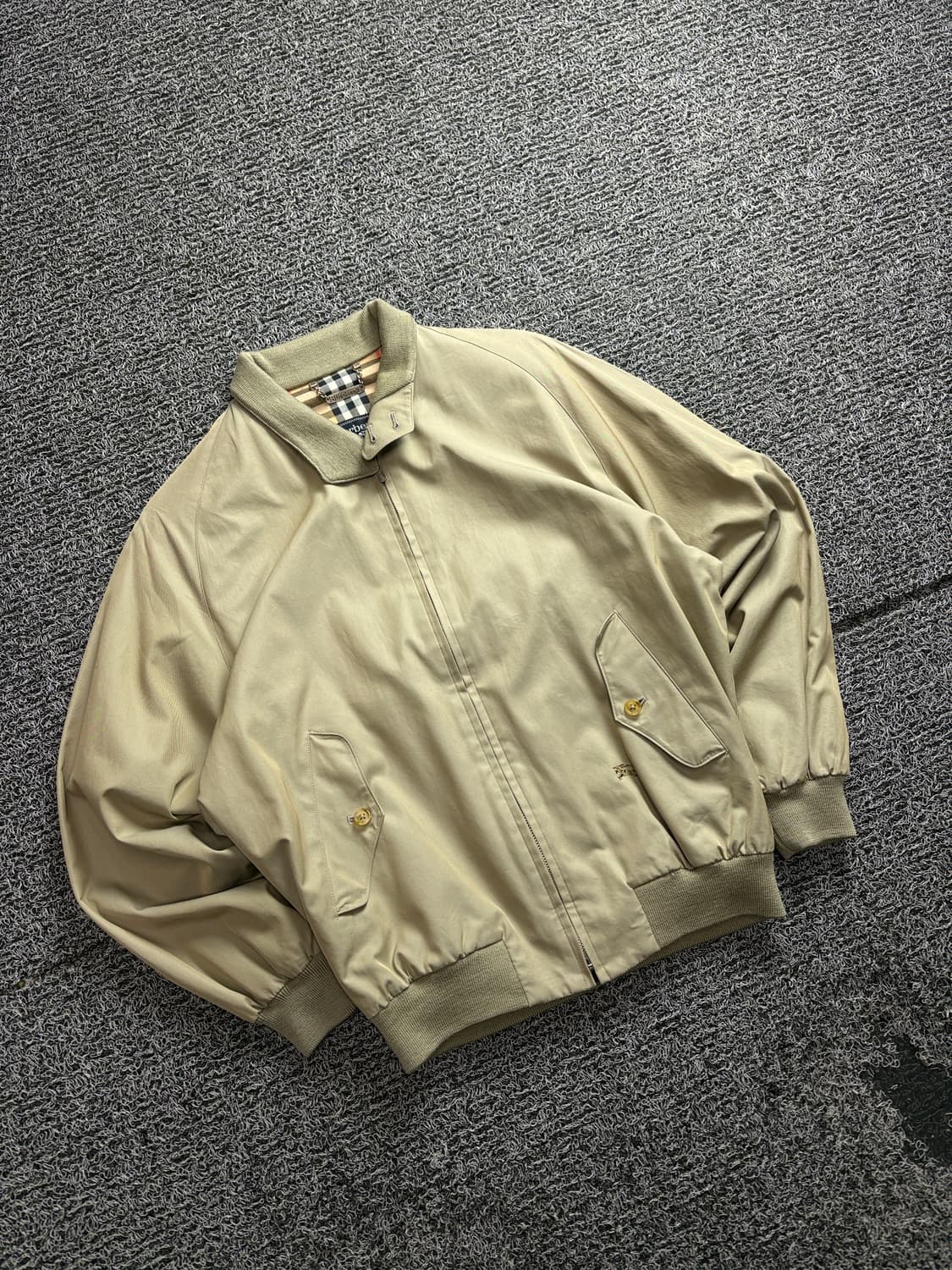 버버리 아카이브 바라쿠타 블루종 자켓 2994 상품이미지1