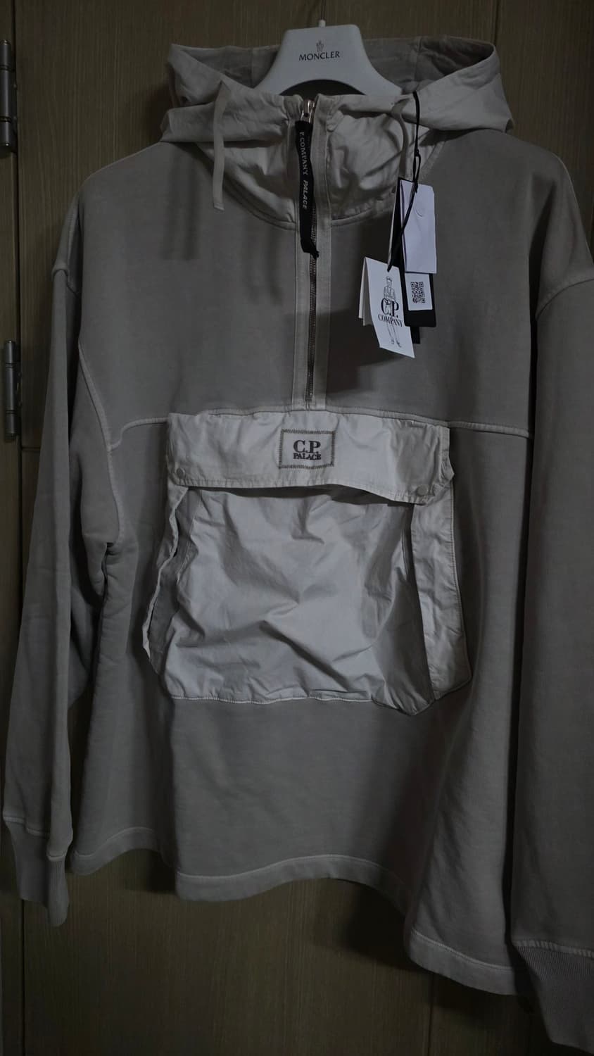 팔라스 x C.P. 컴퍼니 후드 스톤 - 25SS 국내판 XXL 상품이미지1
