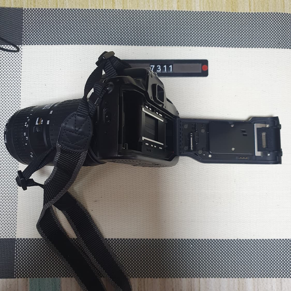 니콘 F 50 필름카메라 70-300미리 줌렌즈 상품이미지6