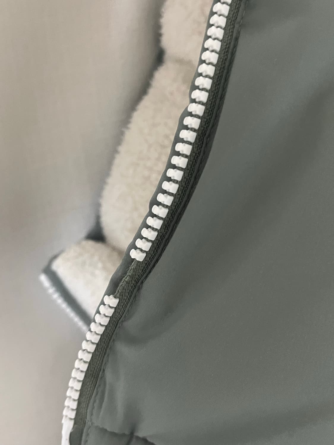 노스페이스 민트색 리버시블 뽀글이 패딩 상품이미지4