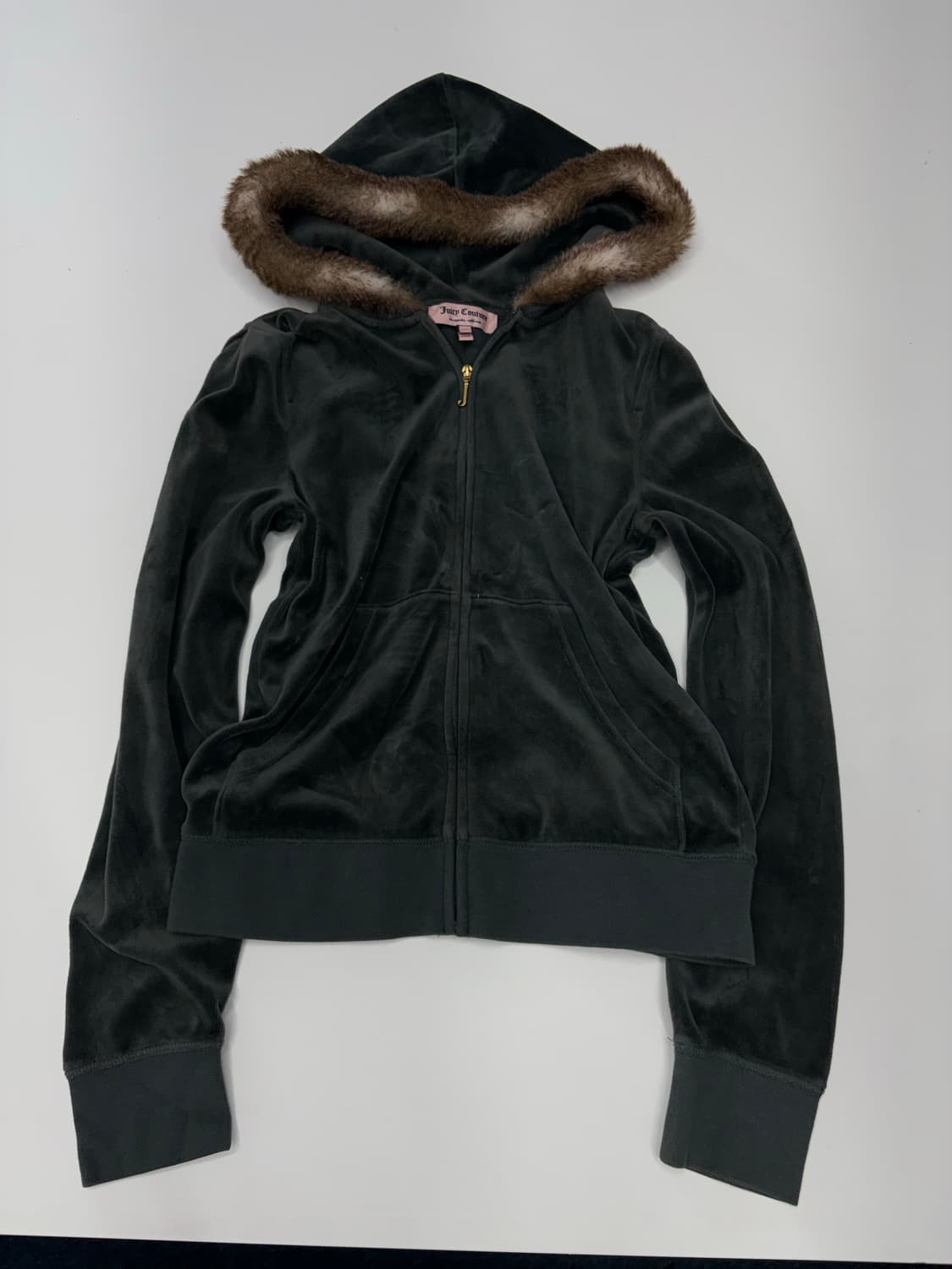 쥬시뀌띄르 딱붙 퍼 후디 상품이미지2