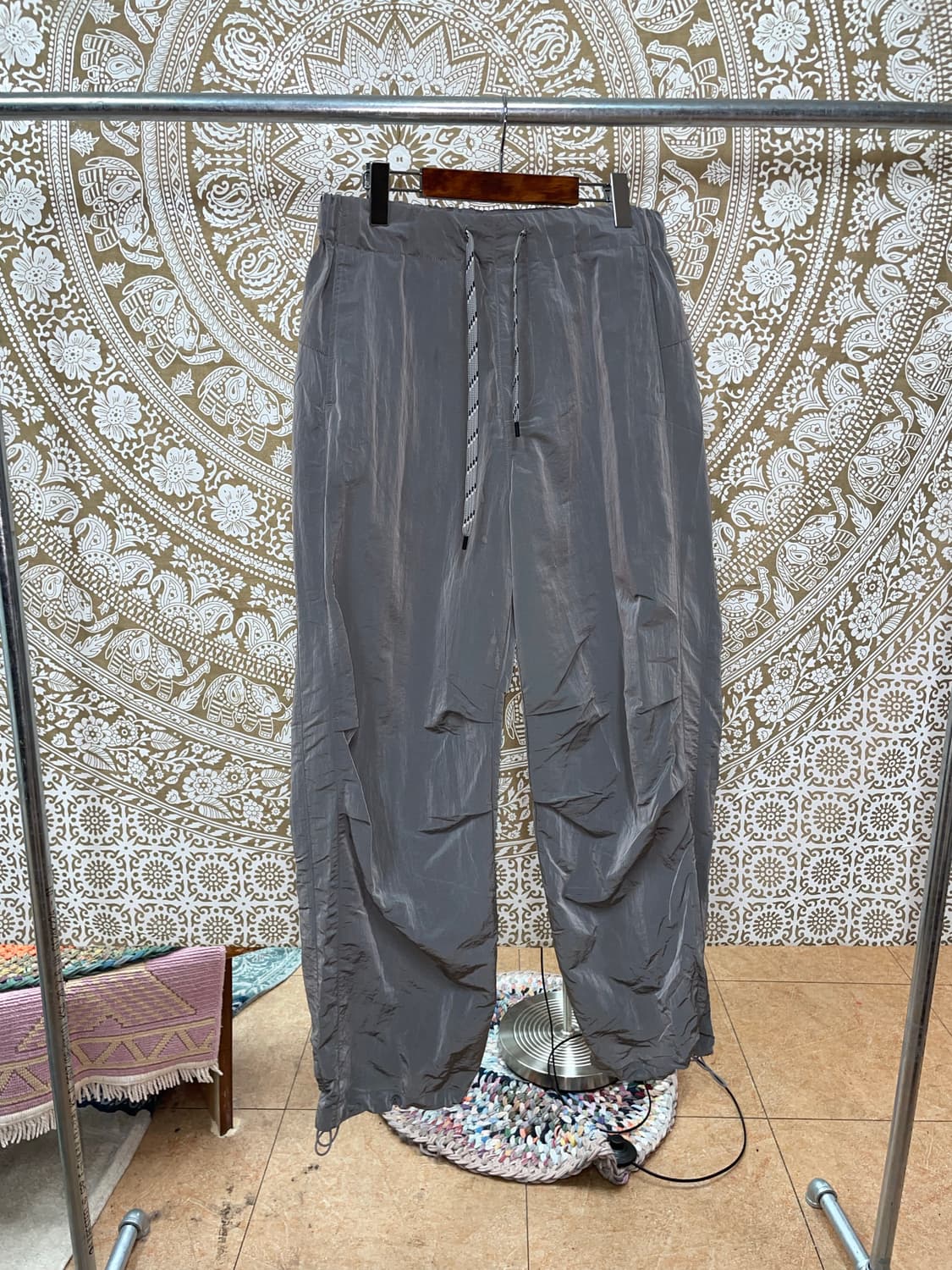 자라 실버 밴딩 우븐팬츠  상품이미지2