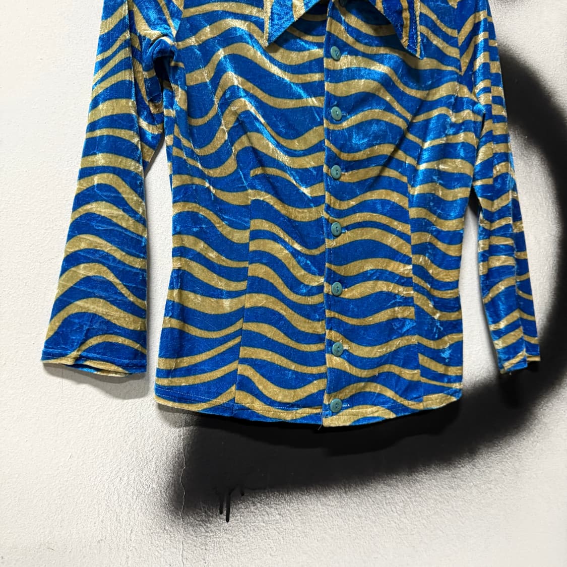 VTG 빈티지 블루 애니멀 패턴 벨벳 크롭 셔츠 탑 상품이미지4