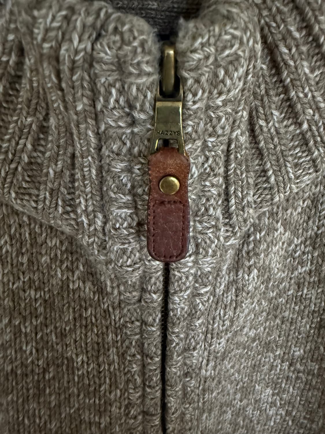 헤지스 니트집업 상품이미지4