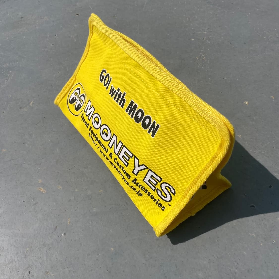 Mooneyestissue case 상품이미지1