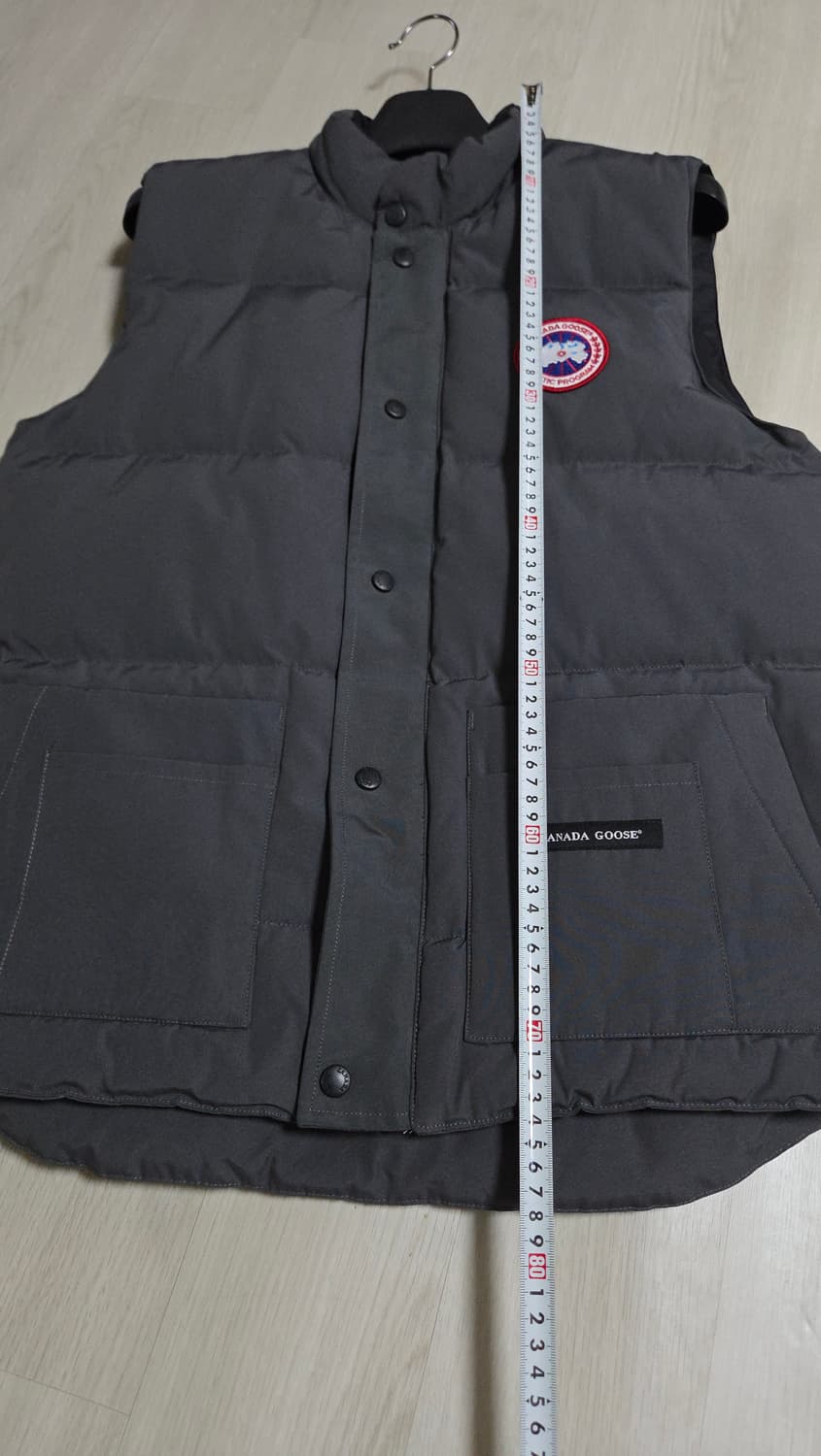 (착샷) 캐나다구스 크루 프리스타일 패딩 베스트  상품이미지8