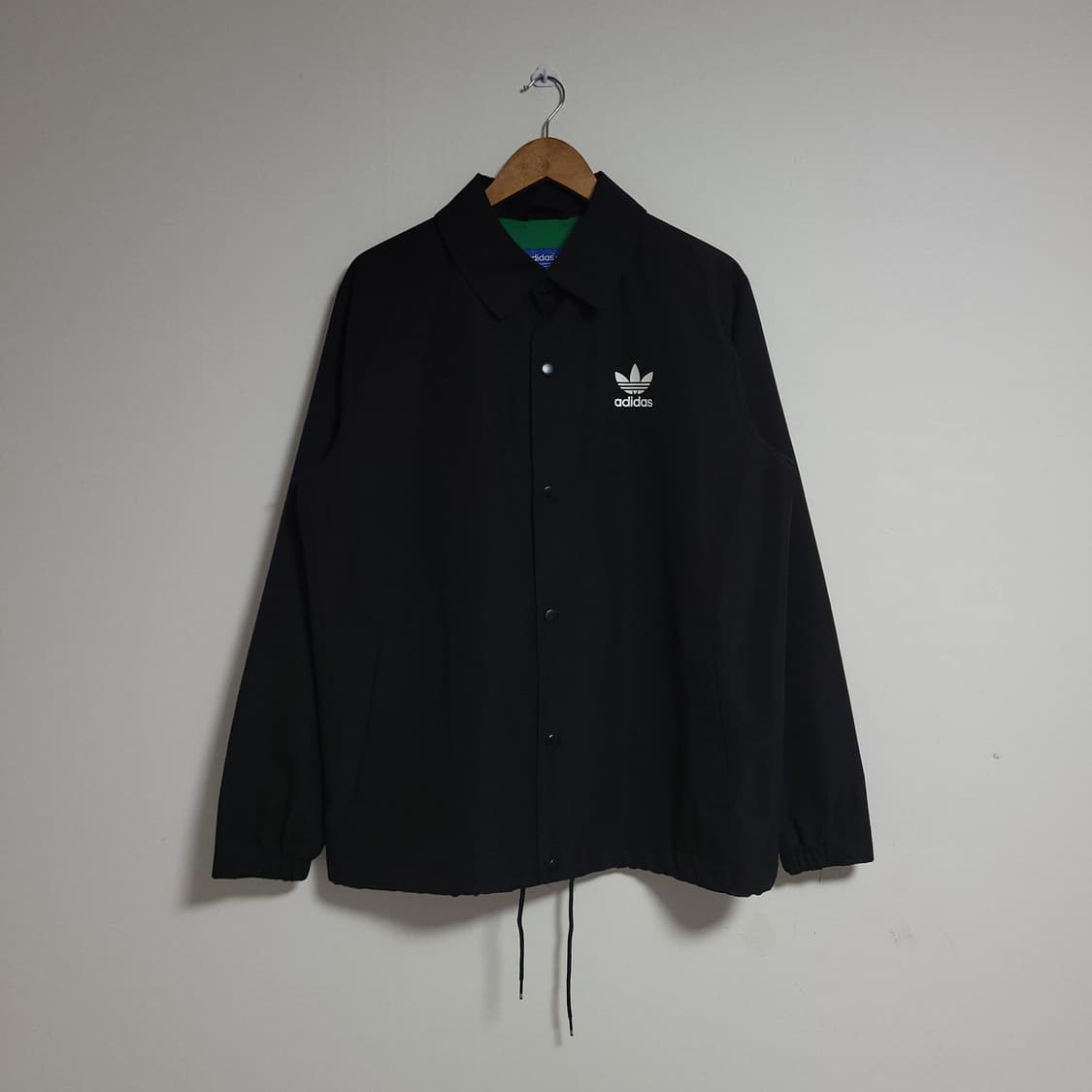 (105) ADIDAS 아디다스 블랙 코치 자켓 점퍼 상품이미지1
