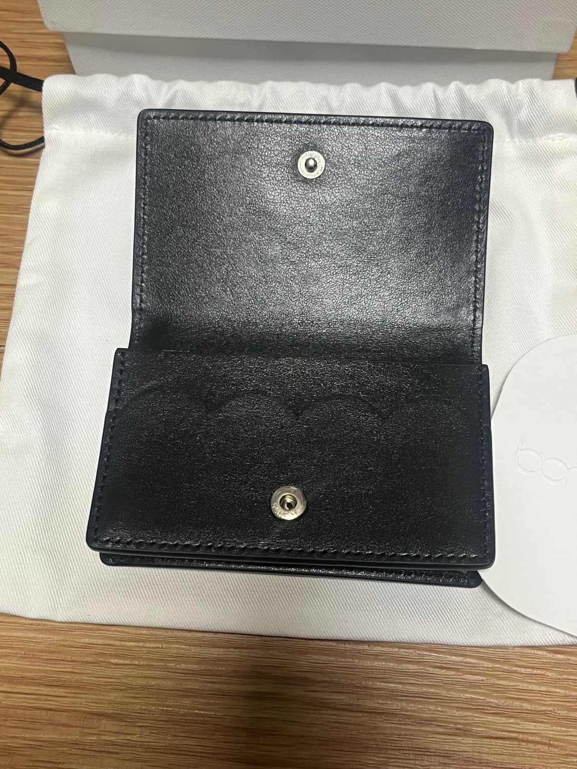 밤볼레 버블 월렛 블랙 상품이미지4