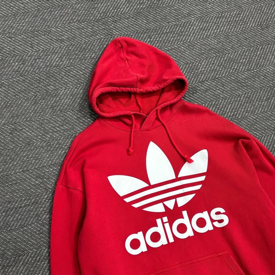 아디다스 빅로고 프린팅 후드티 V0517 상품이미지3