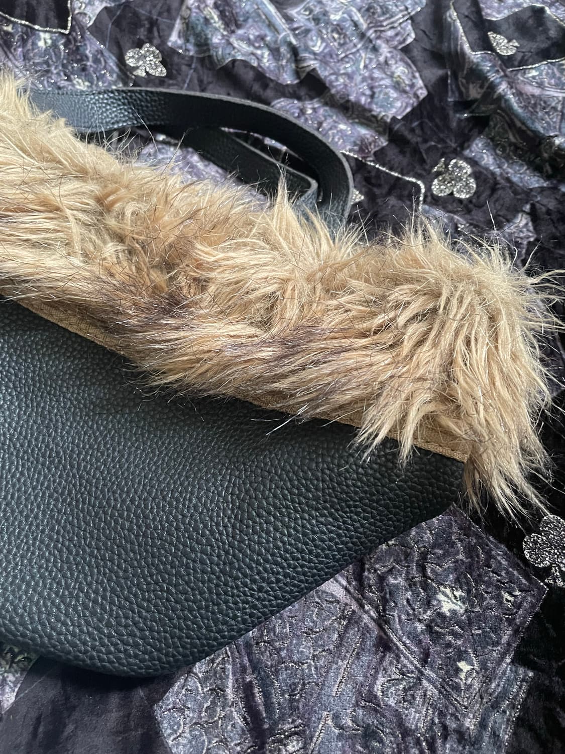 빈티지 퍼 트리밍 미니백 (Y2K 무드) 상품이미지3