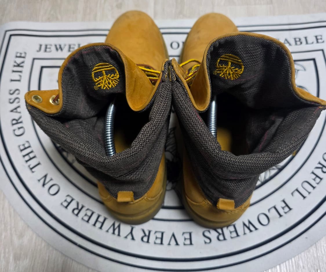 [8.5W 265]팀버랜드 6인치 어스키퍼스 롤탑부츠 상품이미지8