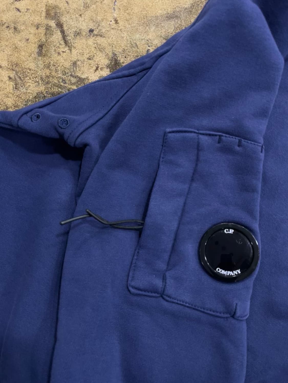 CP컴퍼니/빈티지네이비 맨투맨티(S) 상품이미지4