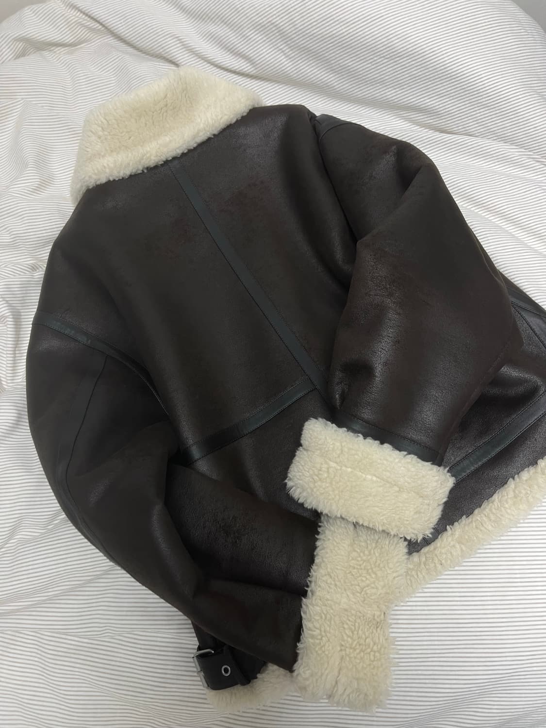 던스트 무스탕 상품이미지2