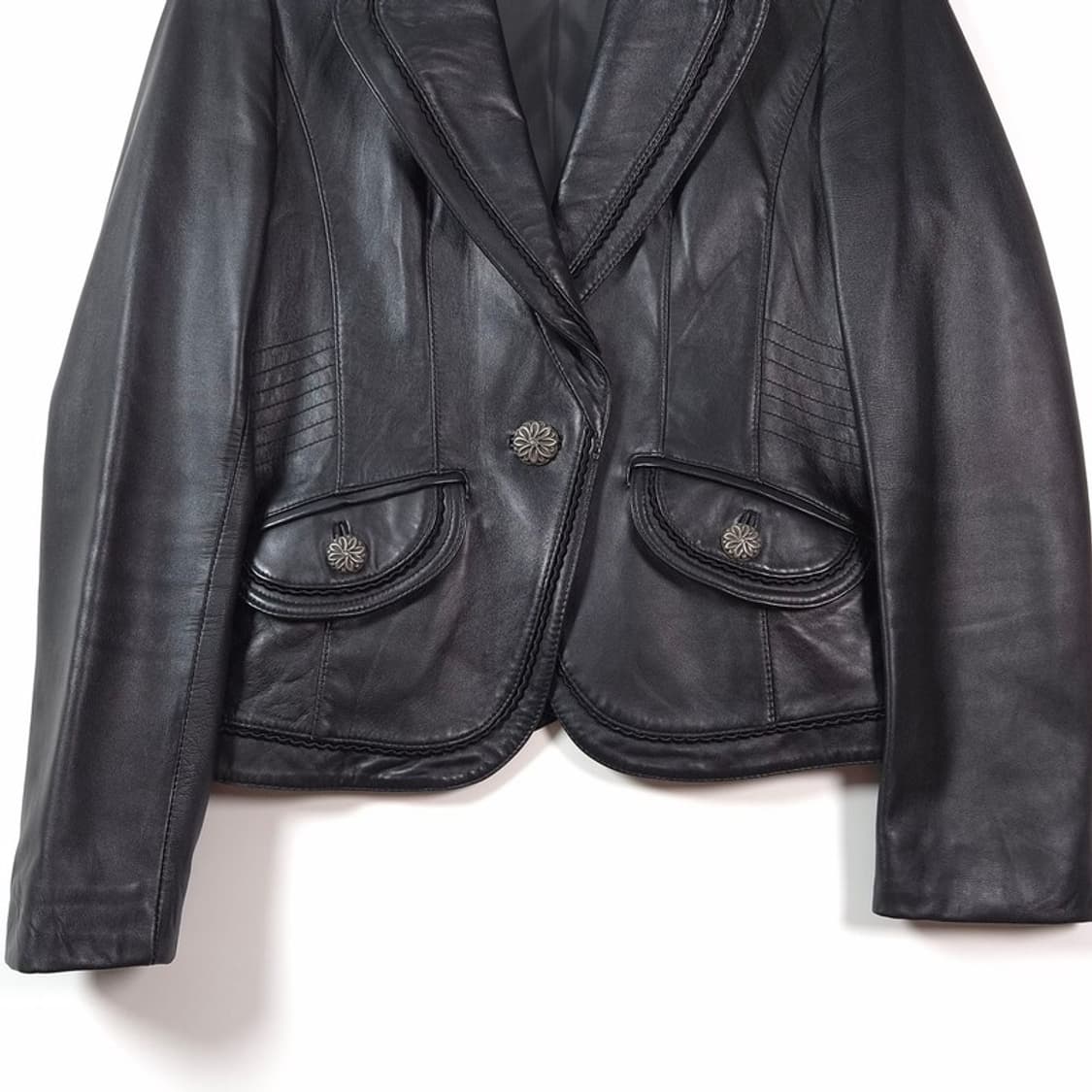 it MICHAA 리얼 램스킨 싱글 버튼 가죽 자켓 상품이미지4