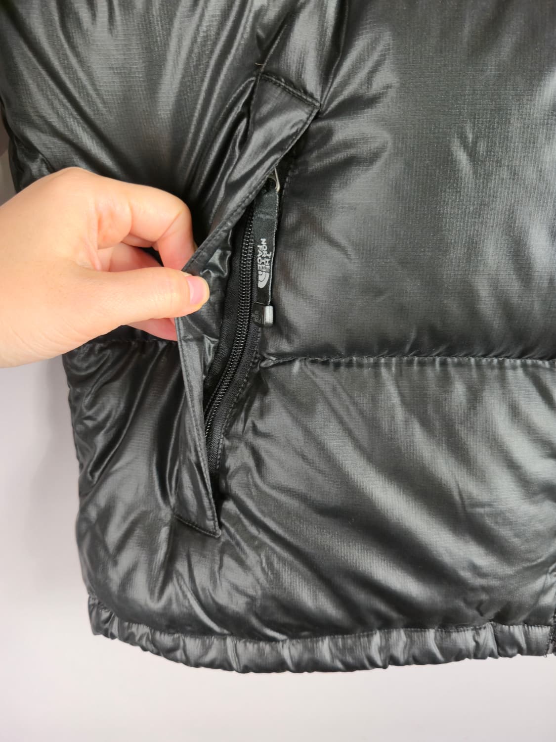 [무료배송]노스페이스 L 남성 눕시 900 구스 다운 패딩 점퍼 블랙 상품이미지7