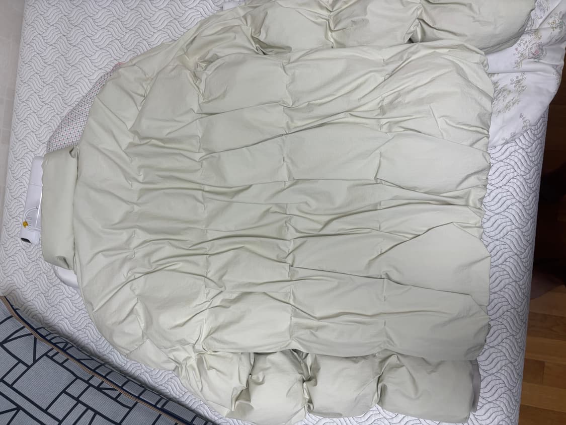 포스트아카이브 팩션 4.0 라이트 다운 패딩 xl 팝니당 상품이미지3