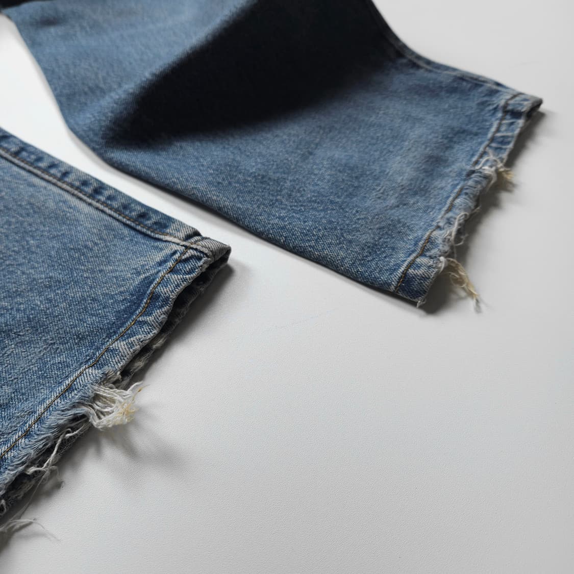 리바이스 501 버튼 플라이 워싱 데님 레귤러 팬츠 (L) 상품이미지4