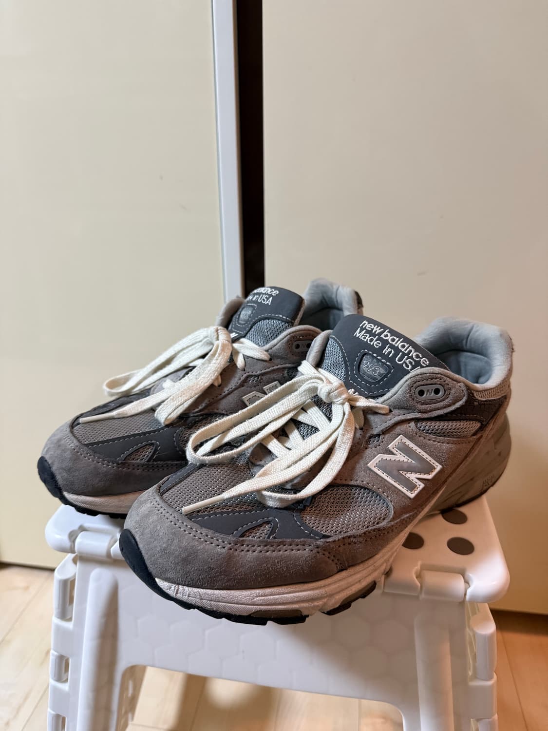 뉴발란스 WR993GL 발볼 B 270사이즈 상품이미지1