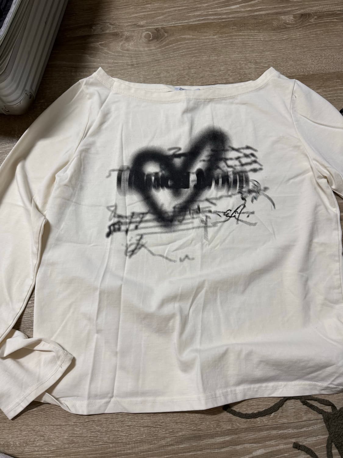 세릭 cerric heart boat neck top 오프숄더 탑 상품이미지4