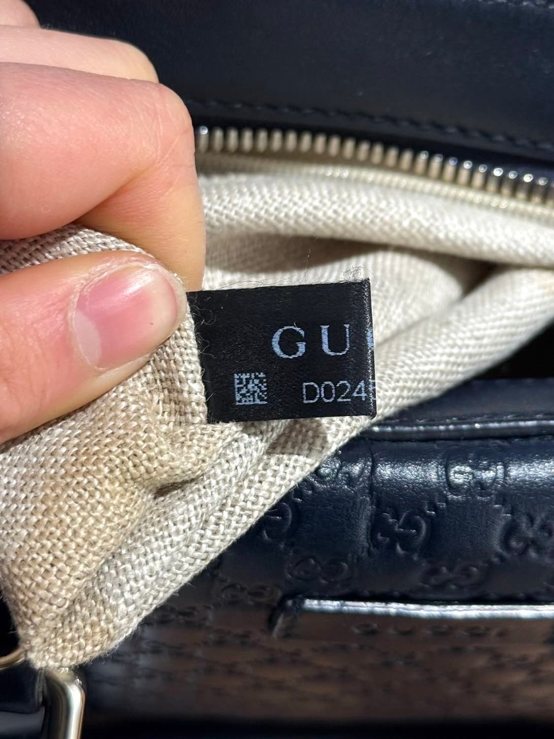 구찌 네이비 마이크로시마 스몰 토트백 상품이미지9