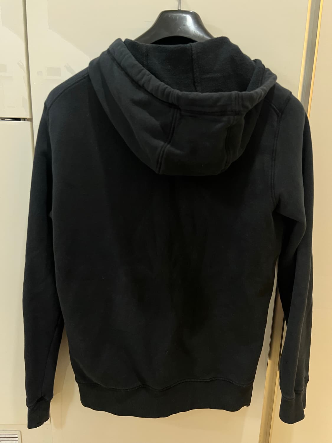 23fw 스톤아일랜드 후드집업 M 상품이미지2