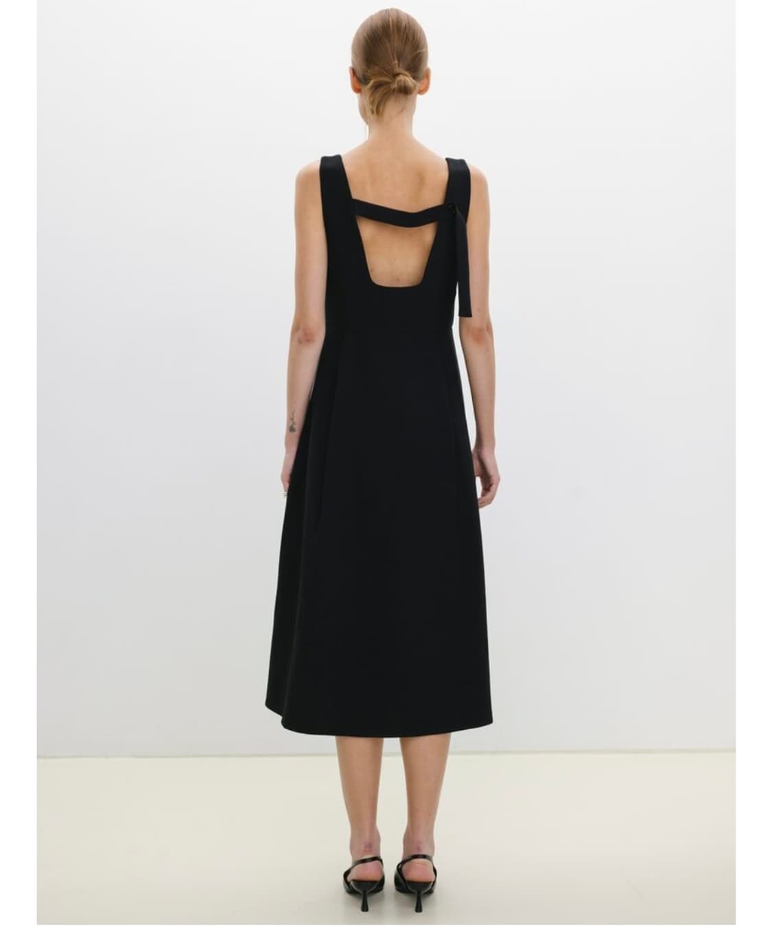 (새상품) 에잇세컨즈 블랙 롱원피스 상품이미지2