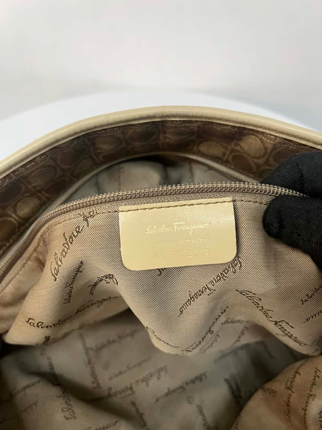 살바토레 페라가모 간치니 자가드 쇼퍼백 숄더 겸 토트 상품이미지7