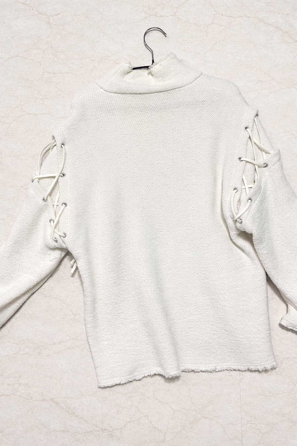 이로 아이보리 니트 상품이미지3