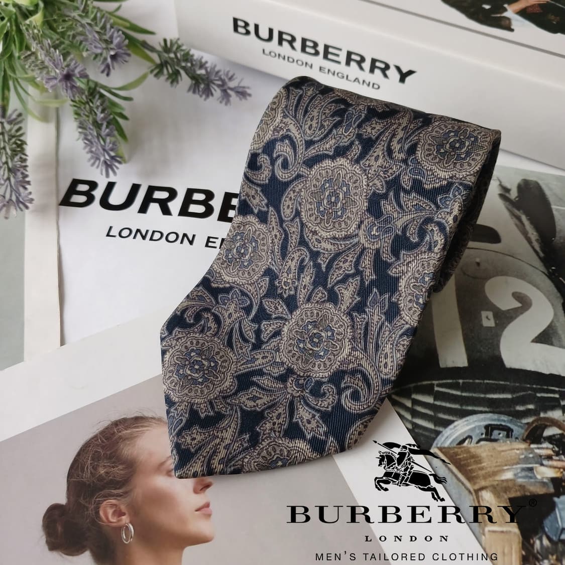 버버리 실크 네이비 페이즐리 패턴 넥타이 8.9cm B등급 A19516
 상품이미지2