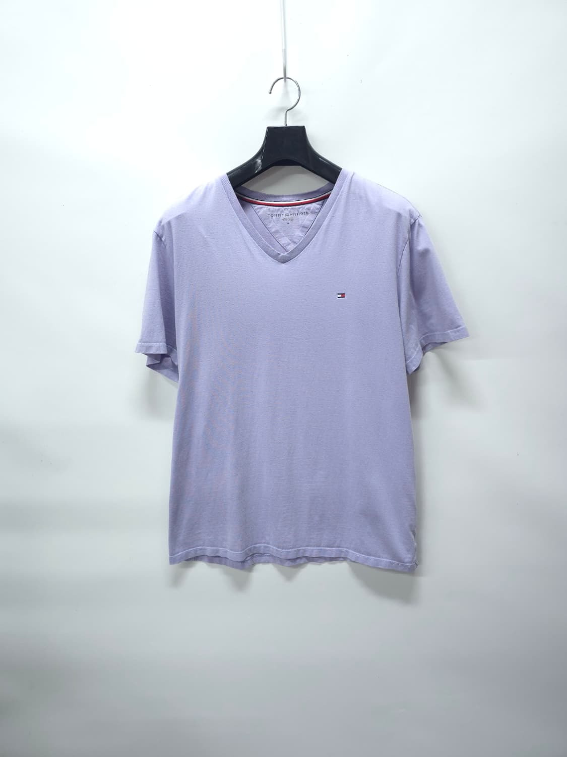 ​타미힐피거 연보라 브이넥 반팔 티셔츠 (M) 상품이미지1