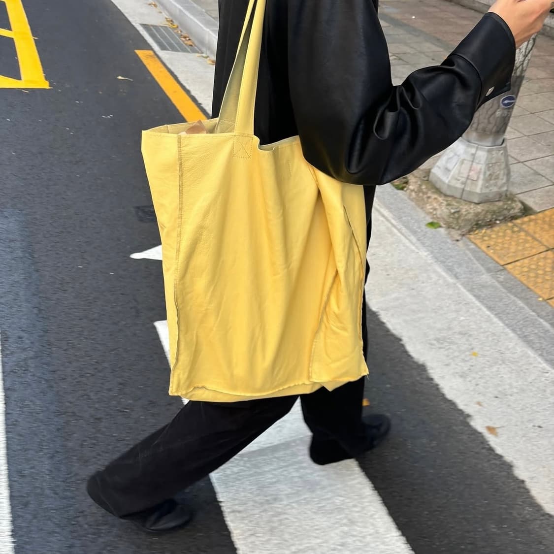 마리암 나시르자데 가방 상품이미지1