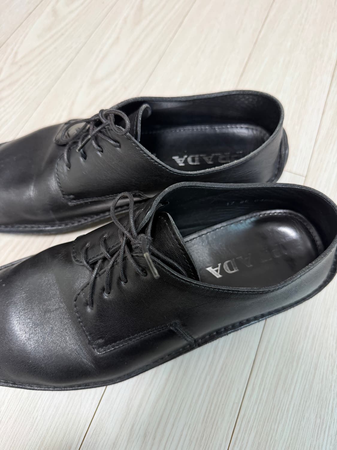 프라다 오리지널 로퍼 상품이미지3