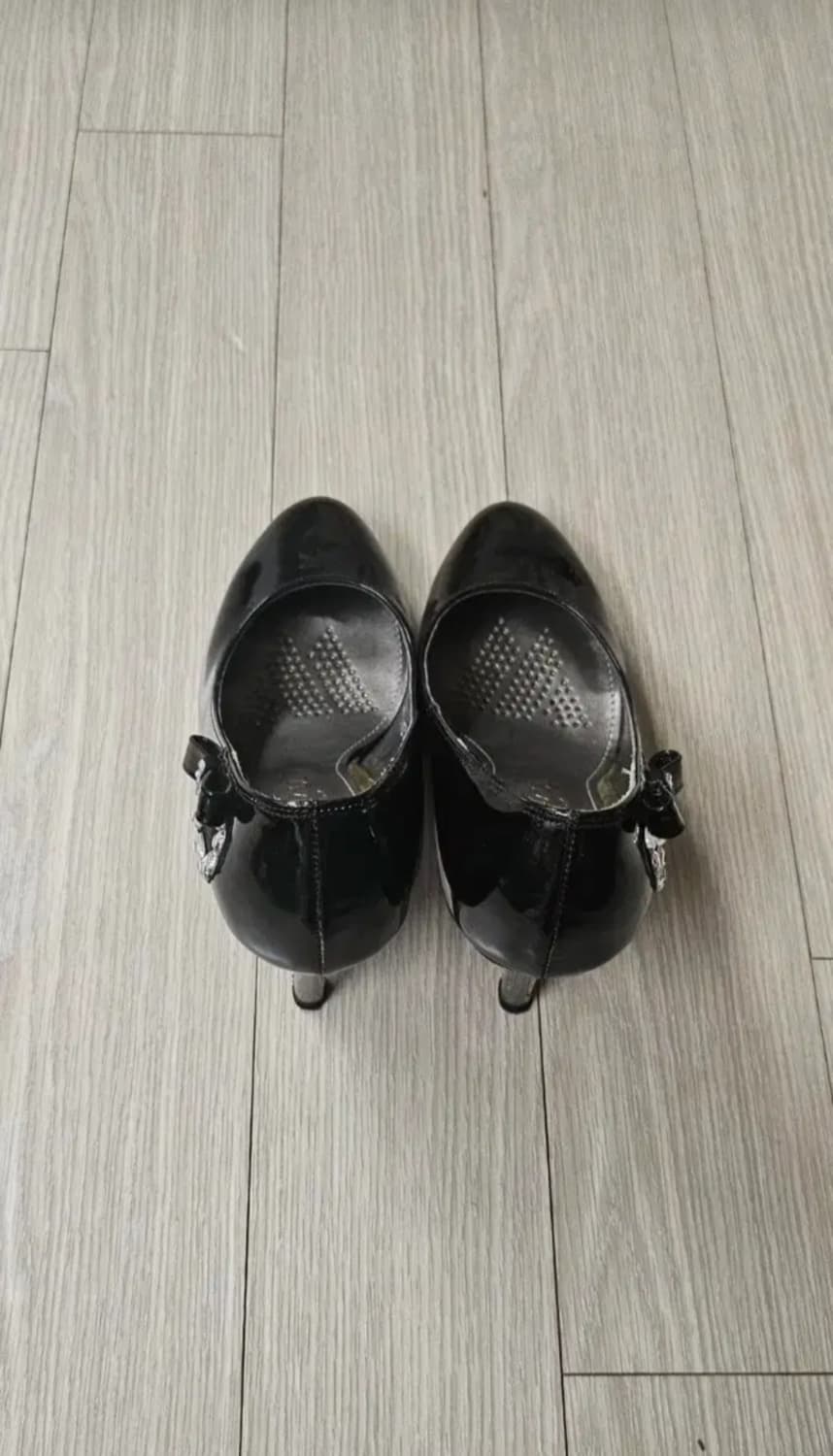 (거의새상품 품절템)Tandy 탠디 미셸바이탠디 보석장식 애나멜힐 225 상품이미지6