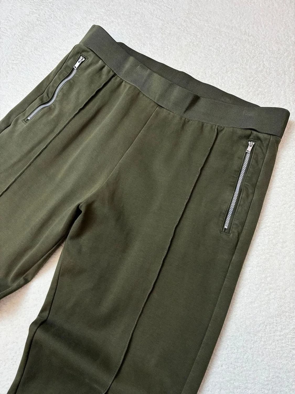 코스 COS 신형 슬림핏 핀턱 조거 스웻 팬츠 PN5765 상품이미지3