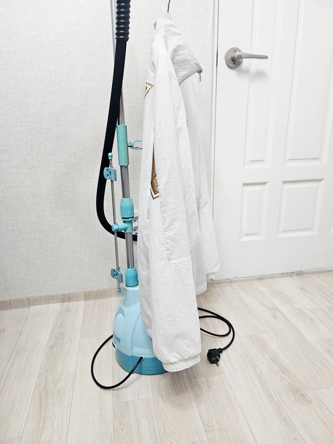 (110)2XL☆우주매물☆나이키 우븐자켓 백로고 [화이트골드] 바람막이 상품이미지6