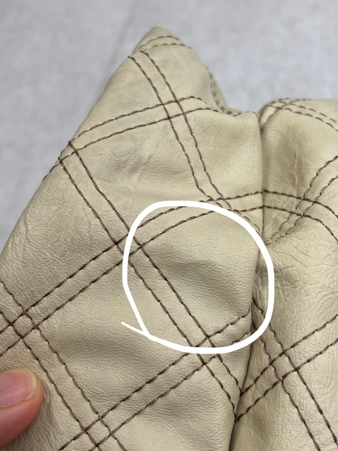 퀼티드 다이아몬드 덤플링 토트백 상품이미지9