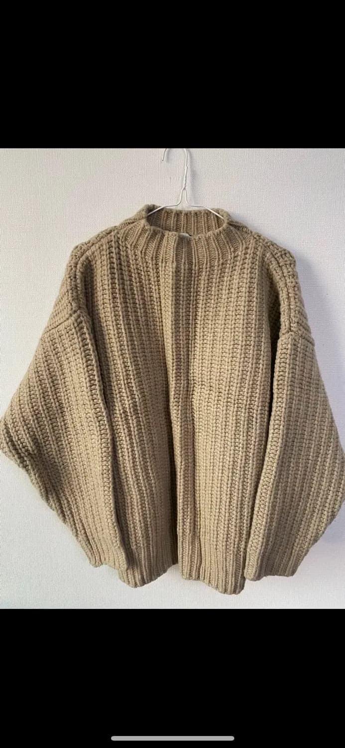 베이스레인지 오버사이즈 니트 상품이미지1