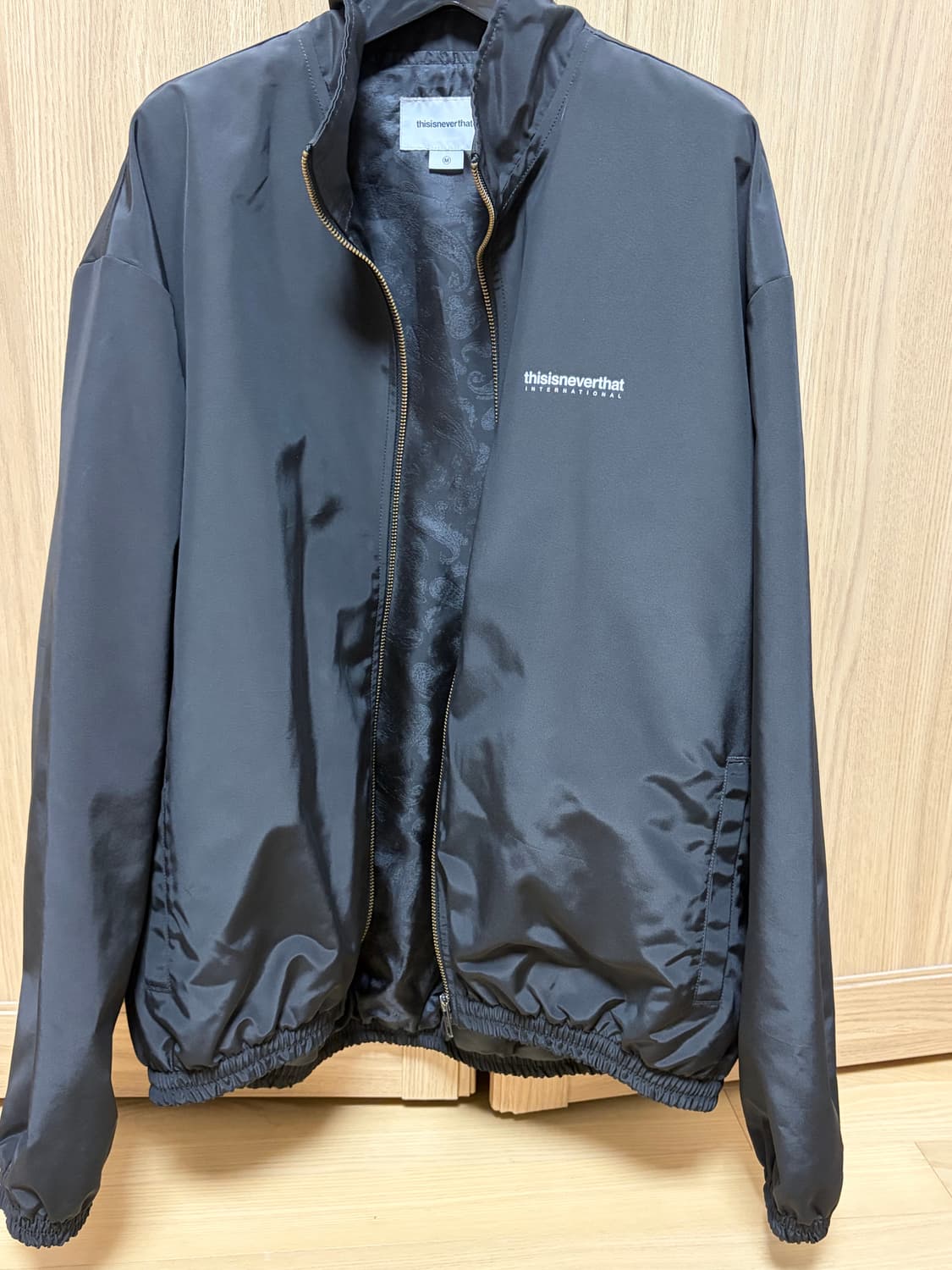 디스이즈네버댓 인터네셔널 팀 자켓 블랙 상품이미지3