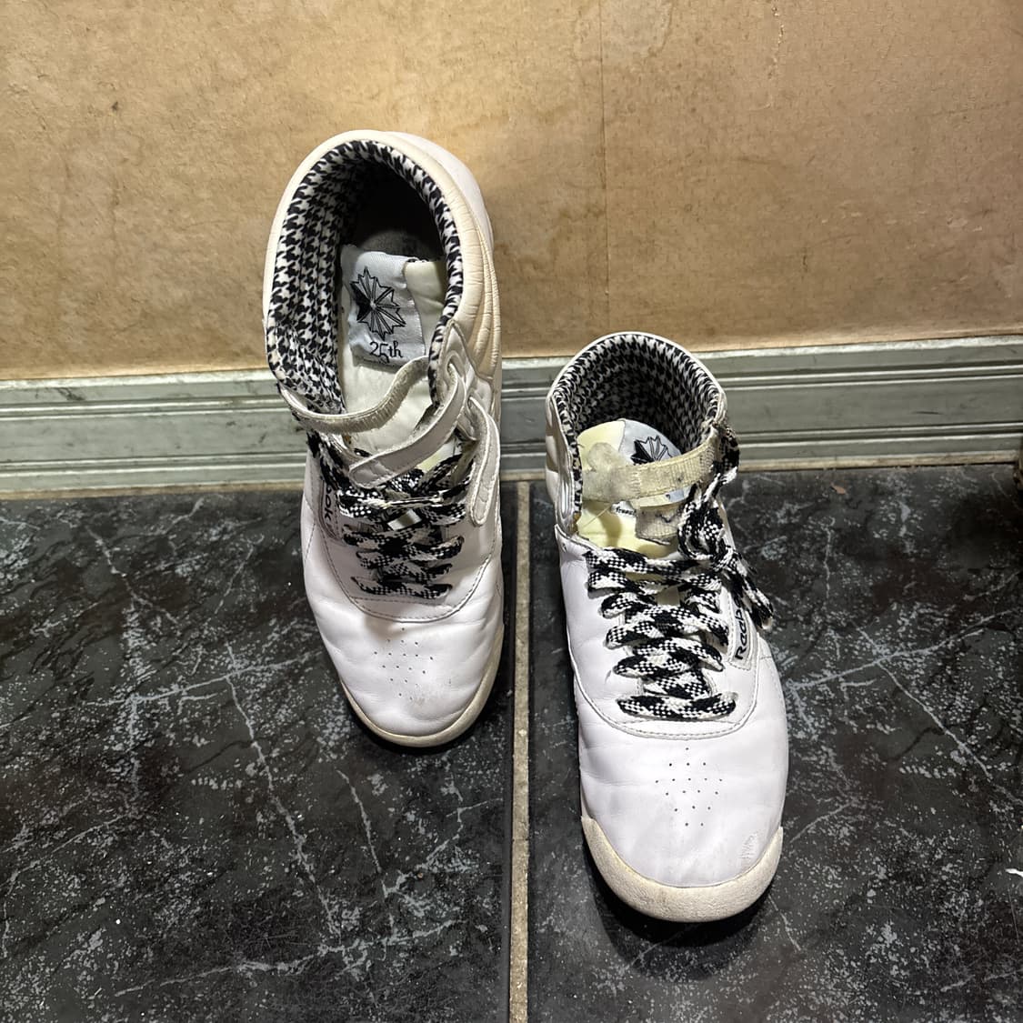 Reebok 하이탑 상품이미지2