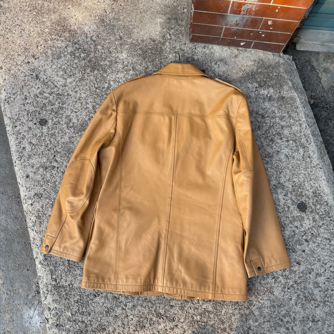 돌체 앤 가바나 레더 사파리 자켓 상품이미지8