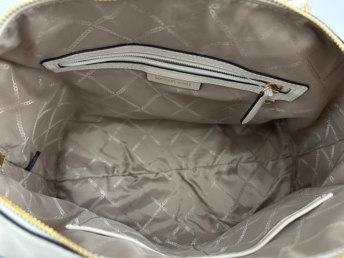 Michael Kors stud leather shoulder bag  상품이미지8