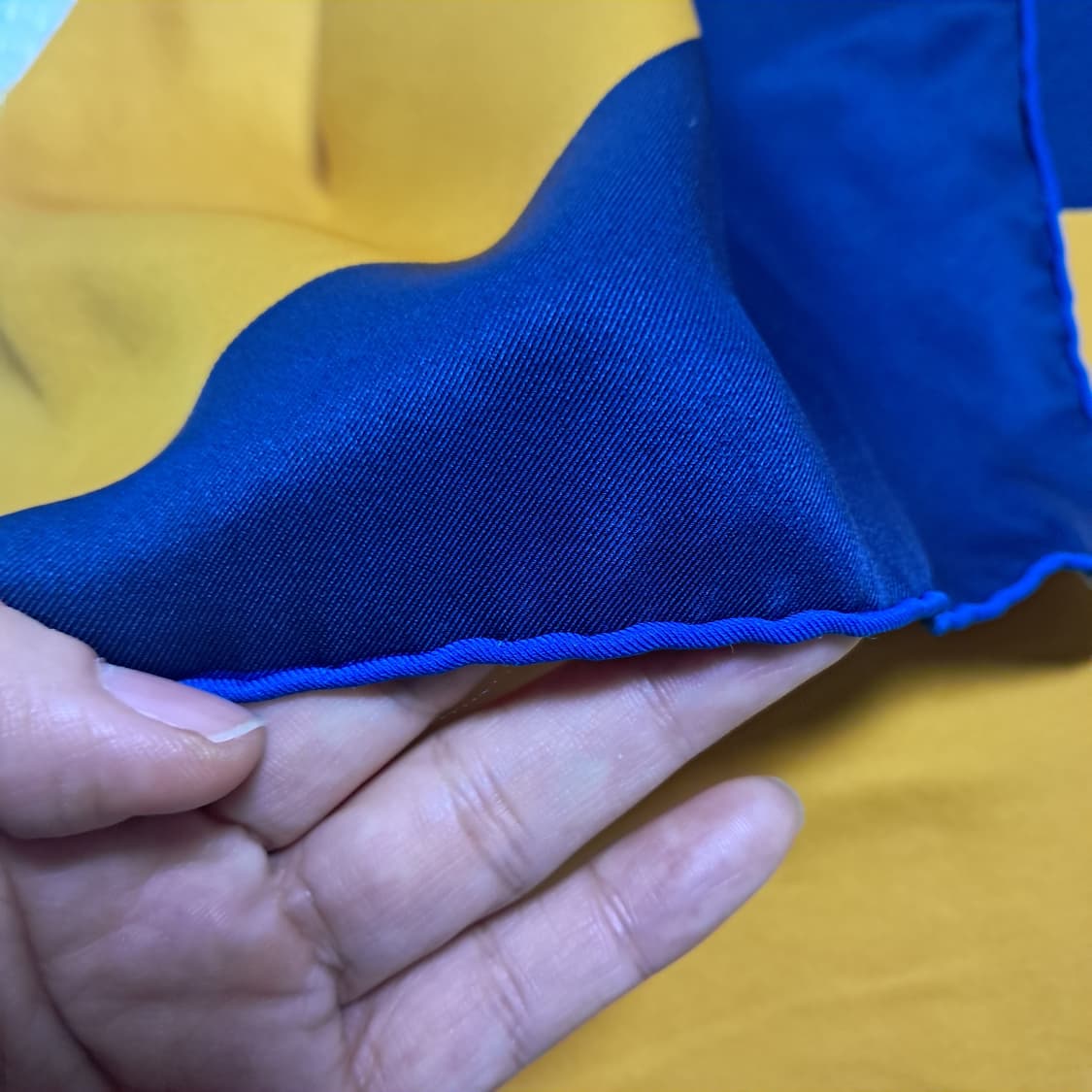 정품 에르메스 실크 스카프 카레 70 상품이미지7