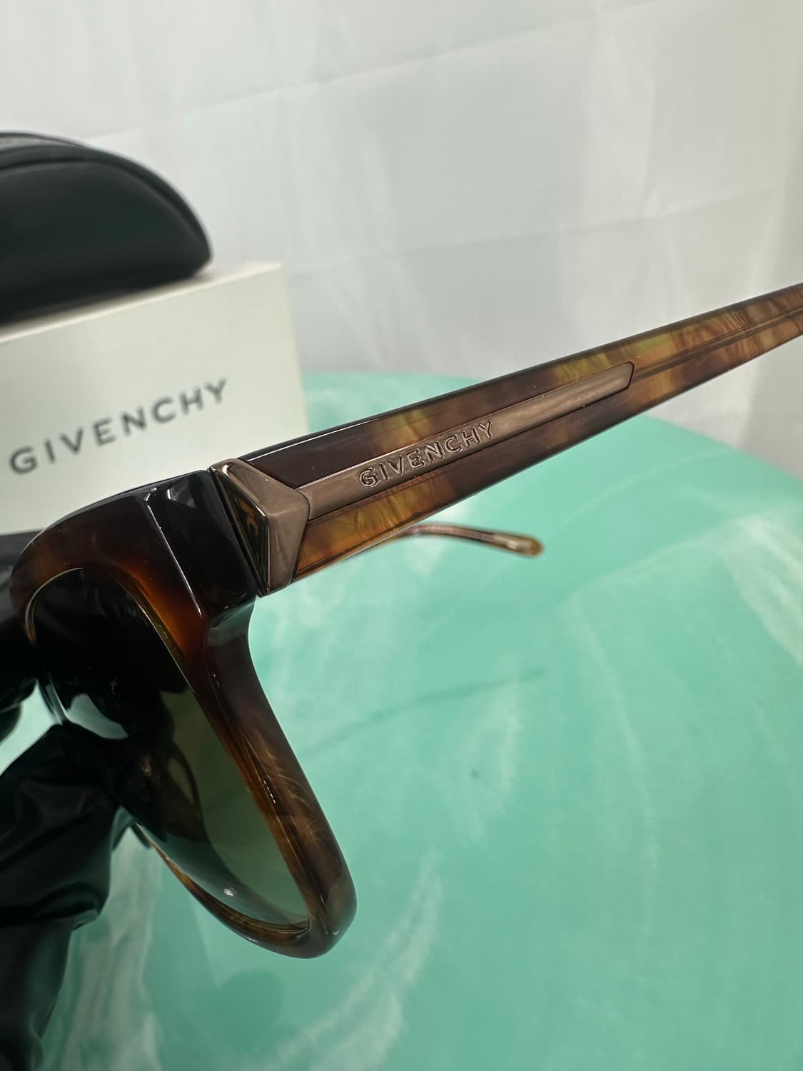 [새상품 무료배송] 지방시 Made in Italy 선글라스 상품이미지5