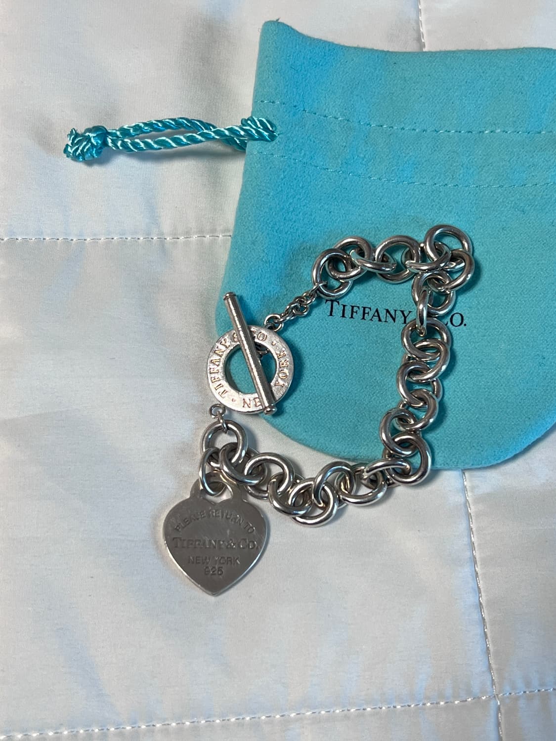 티파니앤코 팔찌 리턴 투 티파니하트 태그 토글 브 레이슬릿 상품이미지1