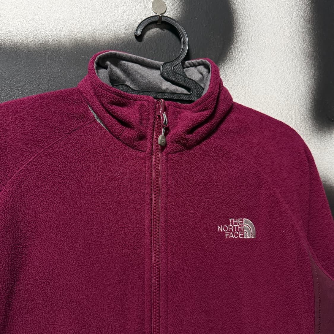 노스페이스 플럼 색상 나일론 배색 플리스 자켓 상품이미지3