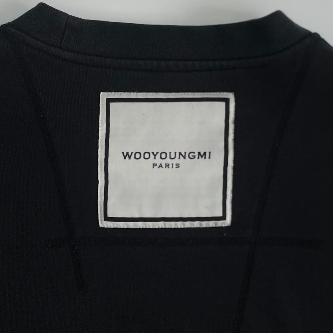 WooYoungMi  우영미 스퀘어 라벨 스웻 맨투맨 상품이미지3