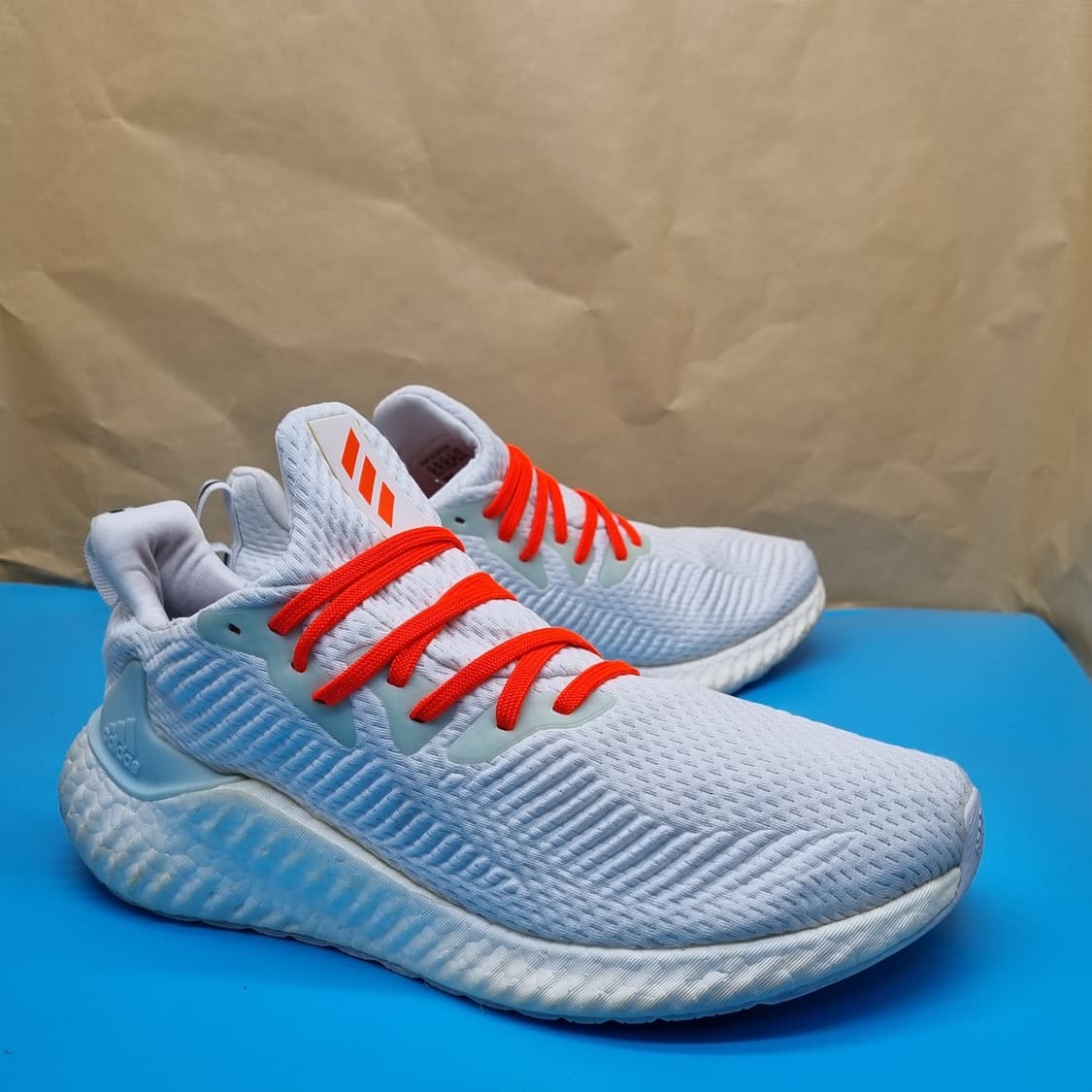 아디다스 알파부스트 남성운동화285 상품이미지1