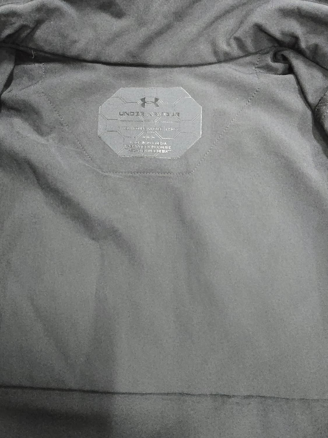 언더아머 블랙 바람막이 자켓 상품이미지8