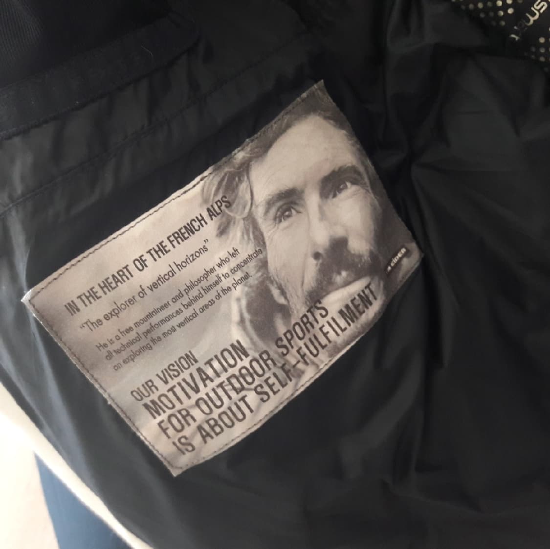 아이더 캄피로 HB 고어텍스 패딩 상품이미지7